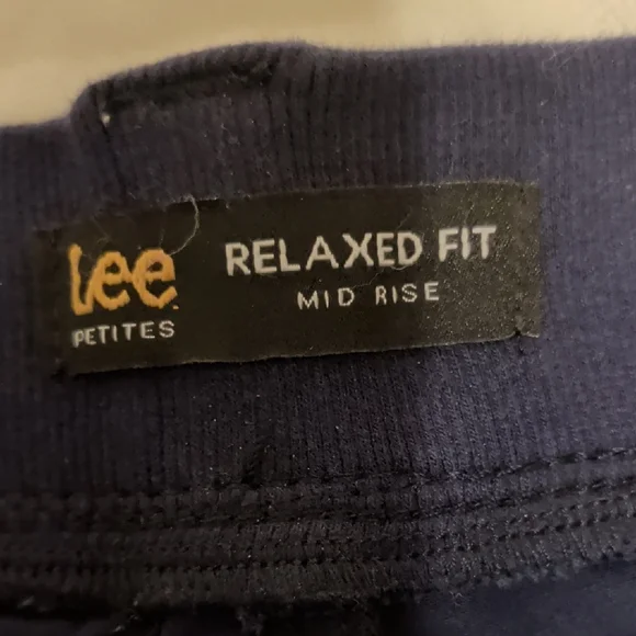 Lee Women's Navy Blue Bermuda Shorts - Picture 2 of 5